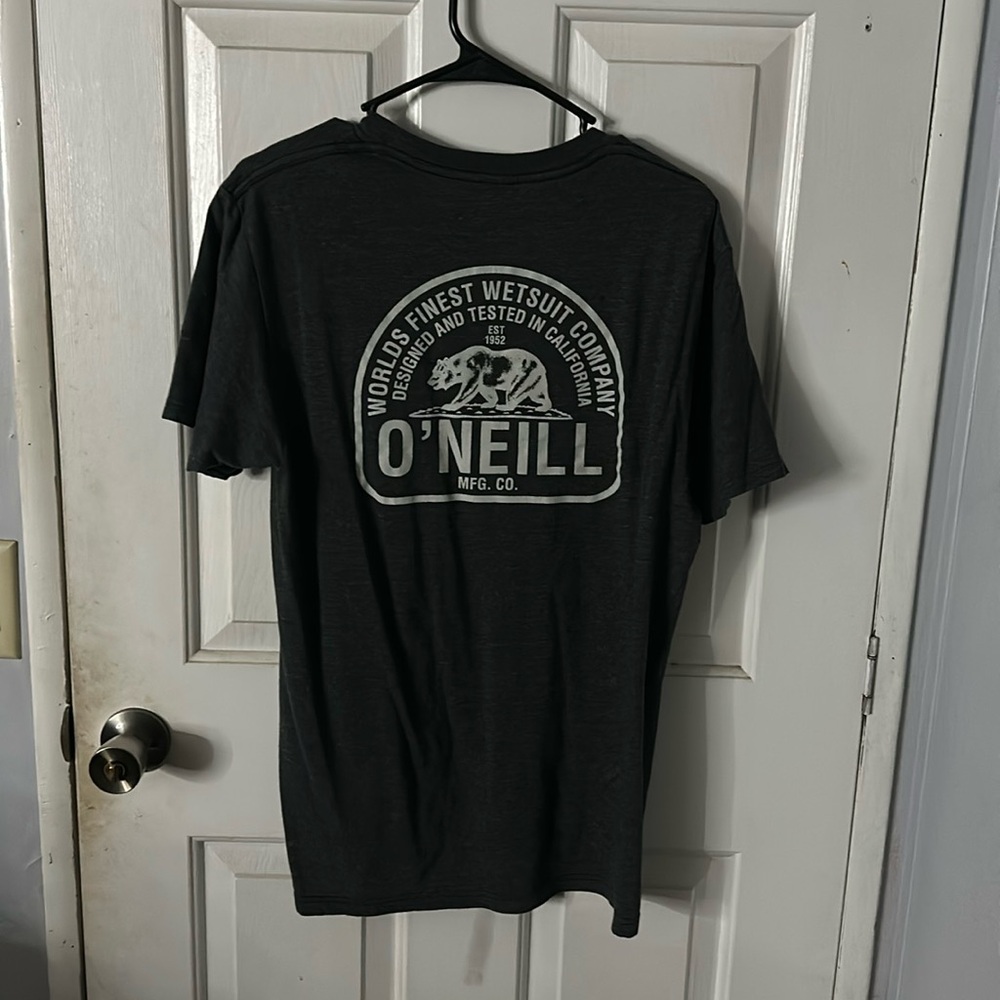 O’Neil t shirt medium